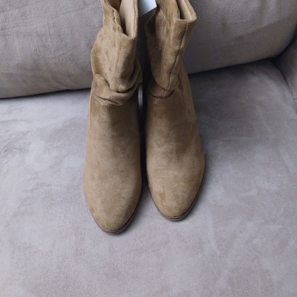 Women's Tan Suede Ankle Boots